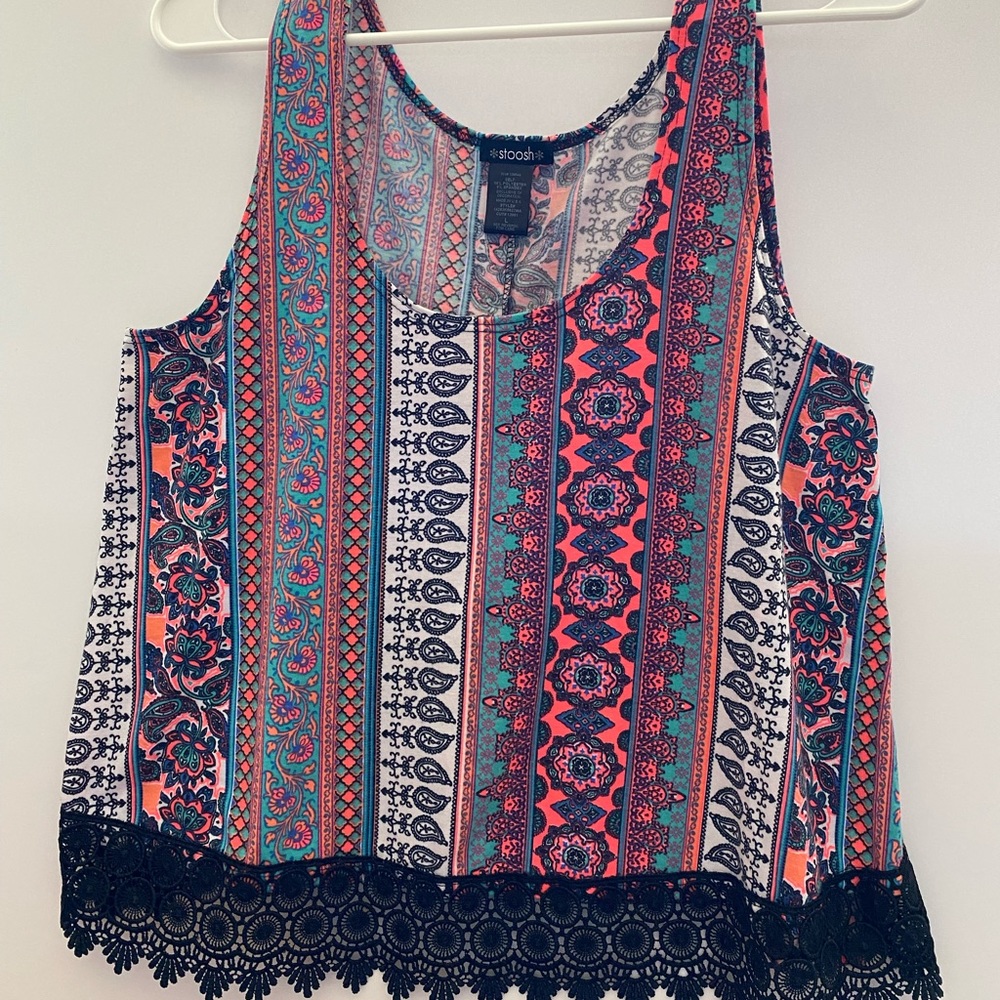 Cropped Tank Top w Vibrant Pattern